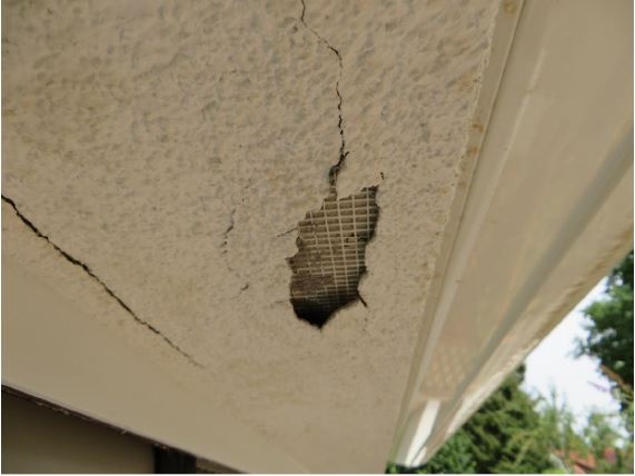 BAU.DE / BAU-Forum: 1. Bild zu Frage "WDVS Armierungsgitter Einbettungstiefe: Putzschäden, Ursachen & Gewährleistung?" im BAU-Forum "Modernisierung / Sanierung / Bauschäden" BAU.DE / BAU-Forum: 1. Bild zu Frage "WDVS Armierungsgitter Einbettungstiefe: Putzschäden, Ursachen & Gewährleistung?" im BAU-Forum "Modernisierung / Sanierung / Bauschäden"