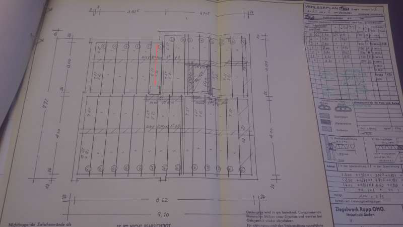 BAU.DE / BAU-Forum: 3. Bild zu Frage "Risse in Decke/ Wand" im BAU-Forum "Modernisierung / Sanierung / Bauschäden" BAU.DE / BAU-Forum: 3. Bild zu Frage "Risse in Decke/ Wand" im BAU-Forum "Modernisierung / Sanierung / Bauschäden"