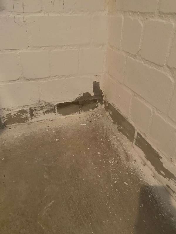 BAU.DE / BAU-Forum: 1. Bild zu Frage "Horizontalsperre erweitern vorm Kellerausbau?" im BAU-Forum "Modernisierung / Sanierung / Bauschäden" BAU.DE / BAU-Forum: 1. Bild zu Frage "Horizontalsperre erweitern vorm Kellerausbau?" im BAU-Forum "Modernisierung / Sanierung / Bauschäden"