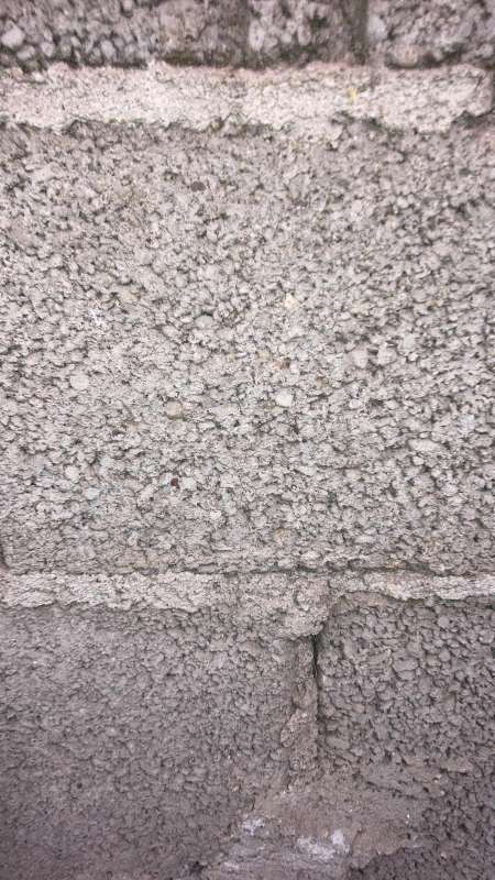 BAU.DE / BAU-Forum: 2. Bild zu Frage "Welcher Stein ist das? Entsorgungsfrage" im BAU-Forum "Modernisierung / Sanierung / Bauschäden" BAU.DE / BAU-Forum: 2. Bild zu Frage "Welcher Stein ist das? Entsorgungsfrage" im BAU-Forum "Modernisierung / Sanierung / Bauschäden"