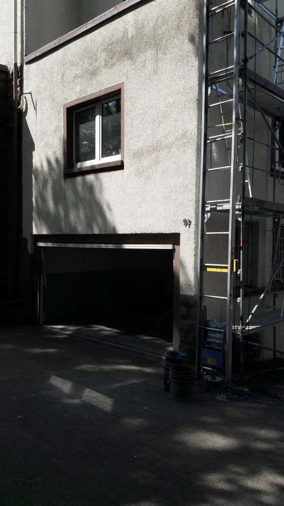 BAU.DE / BAU-Forum: 3. Bild zu Antwort "Hier noch drei weitere Fotos" auf die Frage "Sanierung der Loggia" im BAU-Forum "Modernisierung / Sanierung / Bauschäden" BAU.DE / BAU-Forum: 3. Bild zu Antwort "Hier noch drei weitere Fotos" auf die Frage "Sanierung der Loggia" im BAU-Forum "Modernisierung / Sanierung / Bauschäden"