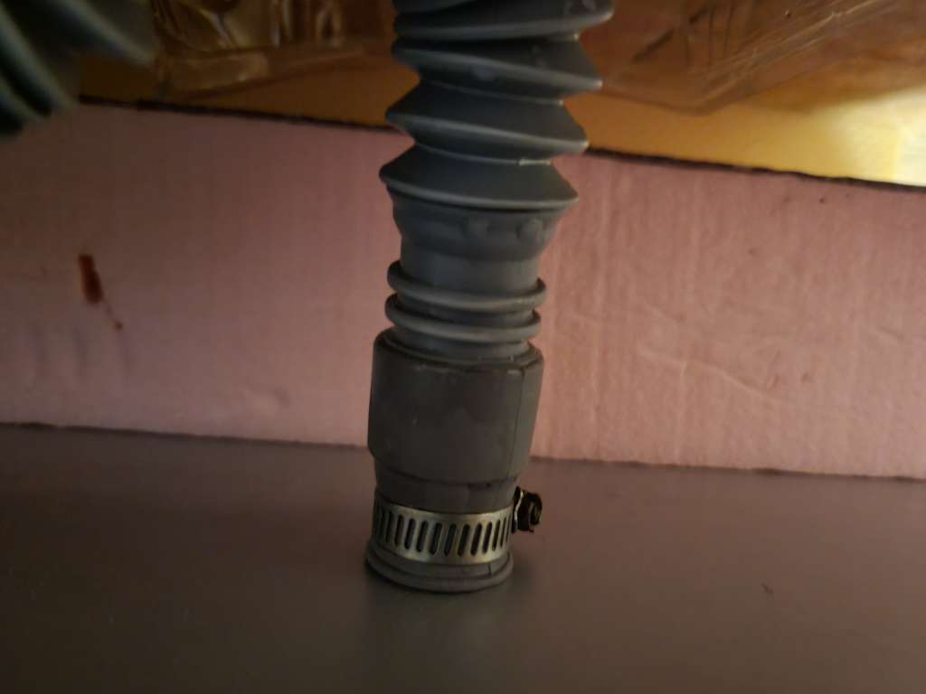 BAU.DE / BAU-Forum: 2. Bild zu Antwort "Bilder zum besseren Verständnis Siphon" auf die Frage "Geht das als Siphon durch" im BAU-Forum "Modernisierung / Sanierung / Bauschäden" BAU.DE / BAU-Forum: 2. Bild zu Antwort "Bilder zum besseren Verständnis Siphon" auf die Frage "Geht das als Siphon durch" im BAU-Forum "Modernisierung / Sanierung / Bauschäden"