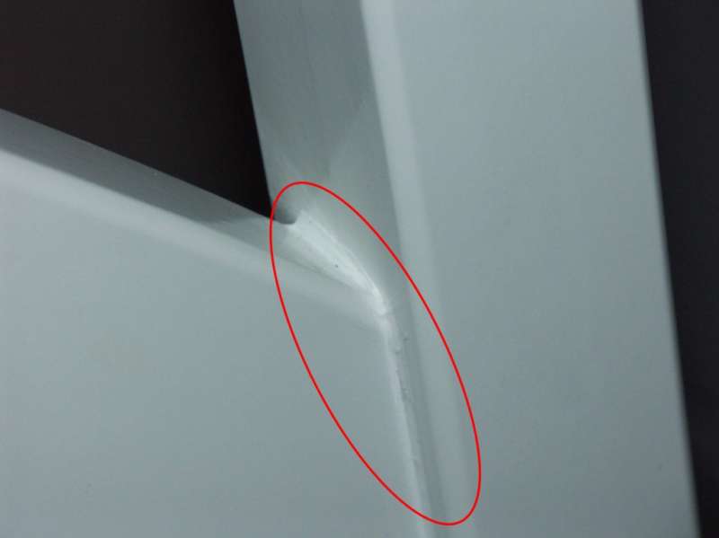 BAU.DE / BAU-Forum: 4. Bild zu Frage "Holztreppe Mängel: Silikonreparatur bei Passungen – Gewährleistung, Ursachen & Lösungen?" im BAU-Forum "Treppen, Rampen, Leitern" BAU.DE / BAU-Forum: 4. Bild zu Frage "Holztreppe Mängel: Silikonreparatur bei Passungen – Gewährleistung, Ursachen & Lösungen?" im BAU-Forum "Treppen, Rampen, Leitern"