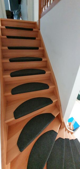 BAU.DE / BAU-Forum: 4. Bild zu Frage "Neue Treppe zu lang" im BAU-Forum "Treppen, Rampen, Leitern" BAU.DE / BAU-Forum: 4. Bild zu Frage "Neue Treppe zu lang" im BAU-Forum "Treppen, Rampen, Leitern"