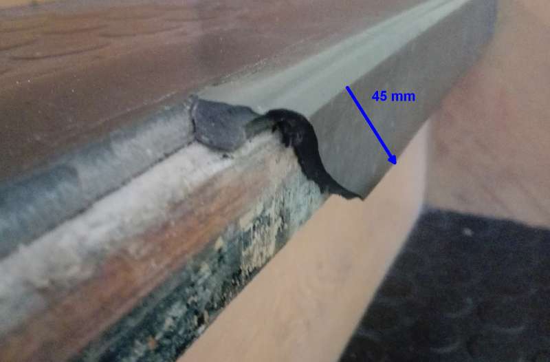 BAU.DE / BAU-Forum: 3. Bild zu Frage "Treppenkanten-Reparatur: PVC-Noppenboden lösen oder nur beschädigtes Profil ersetzen? Kosten & Risiken" im BAU-Forum "Treppen, Rampen, Leitern" BAU.DE / BAU-Forum: 3. Bild zu Frage "Treppenkanten-Reparatur: PVC-Noppenboden lösen oder nur beschädigtes Profil ersetzen? Kosten & Risiken" im BAU-Forum "Treppen, Rampen, Leitern"
