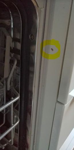 BAU.DE / BAU-Forum: 1. Bild zu Frage "Spülmaschine seitlich befestigen" im BAU-Forum "Wohnen und Einrichten" BAU.DE / BAU-Forum: 1. Bild zu Frage "Spülmaschine seitlich befestigen" im BAU-Forum "Wohnen und Einrichten"