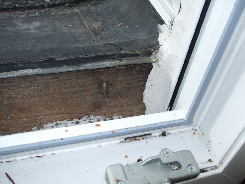 BAU-Forumsbeitrag: Wassereintritt durch Terrassentür: Lösungen für Höhenunterschied zwischen Terrasse und Wohnzimmer? BAU-Forumsbeitrag: Wassereintritt durch Terrassentür: Lösungen für Höhenunterschied zwischen Terrasse und Wohnzimmer?