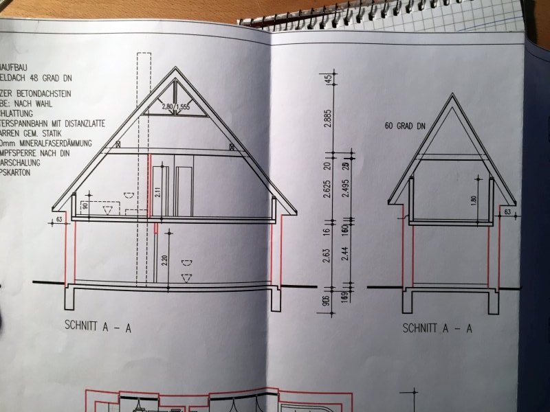 BAU.DE / BAU-Forum: 4. Bild zu Frage "Drempel undicht? Ursachen für Zugluft im Spitzboden finden & Dämmung prüfen" im BAU-Forum "Dach" BAU.DE / BAU-Forum: 4. Bild zu Frage "Drempel undicht? Ursachen für Zugluft im Spitzboden finden & Dämmung prüfen" im BAU-Forum "Dach"