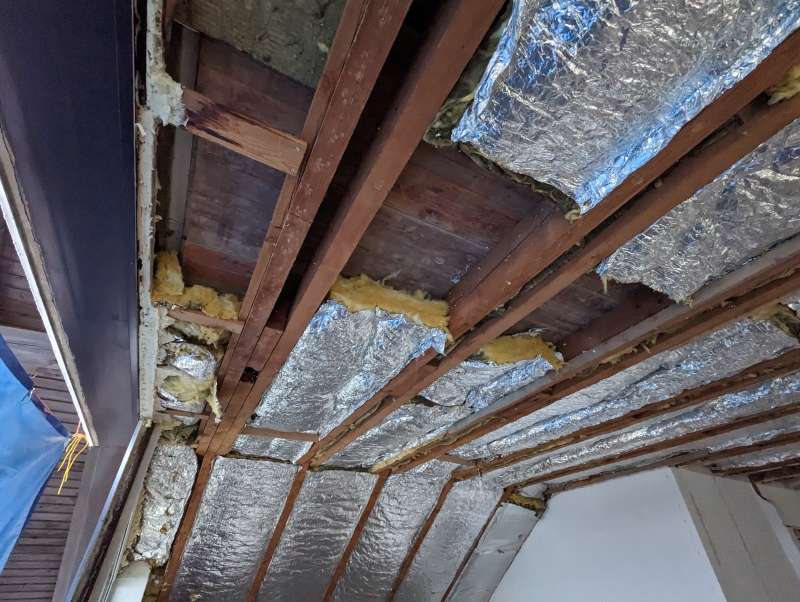 BAU.DE / BAU-Forum: 4. Bild zu Frage "Fragen zum Mauern mit Porenbeton - Herausforderungen beim Bau einer T-förmigen Mauer" im BAU-Forum "Innenwände" BAU.DE / BAU-Forum: 4. Bild zu Frage "Fragen zum Mauern mit Porenbeton - Herausforderungen beim Bau einer T-förmigen Mauer" im BAU-Forum "Innenwände"