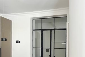 Altbausanierung: Lofttüren als architektonische Brücke zwischen den Epochen Altbausanierung: Lofttüren als architektonische Brücke zwischen den Epochen