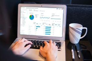 Vom Trading zur Traumimmobilie: Innovative Finanzierungsstrategien für Ihr Eigenheim - Bild: Myriam Jessier / Unsplash Vom Trading zur Traumimmobilie: Innovative Finanzierungsstrategien für Ihr Eigenheim - Bild: Myriam Jessier / Unsplash