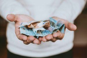 Die wichtigsten Tipps und Hinweise rund um die Baufinanzierung - Bild: Christian Dubovan auf Unsplash Die wichtigsten Tipps und Hinweise rund um die Baufinanzierung - Bild: Christian Dubovan auf Unsplash