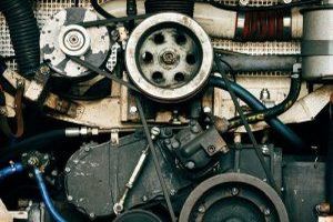 Eine Maschine ist ein komplexes technisches Gerät oder eine Vorrichtung, die dazu dient, Arbeit zu verrichten oder Energie umzuwandeln. Eine Maschine ist ein komplexes technisches Gerät oder eine Vorrichtung, die dazu dient, Arbeit zu verrichten oder Energie umzuwandeln.