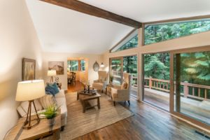 Parkett: Für welche Räume ist der hochwertige Bodenbelag geeignet? - Bild: Im3rd Media / Unsplash Parkett: Für welche Räume ist der hochwertige Bodenbelag geeignet? - Bild: Im3rd Media / Unsplash