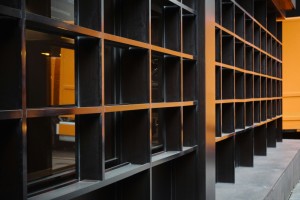 Effektive Tipps für die Gestaltung stabiler Metallregale in Keller und Werkstatt - Bild: Clem Onojeghuo / Unsplash Effektive Tipps für die Gestaltung stabiler Metallregale in Keller und Werkstatt - Bild: Clem Onojeghuo / Unsplash