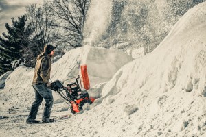 Winterzubehör für die Pflege Ihres Grundstücks: Nützliche Werkzeuge und Gadgets - Bild: Todd Trapani / Unsplash Winterzubehör für die Pflege Ihres Grundstücks: Nützliche Werkzeuge und Gadgets - Bild: Todd Trapani / Unsplash