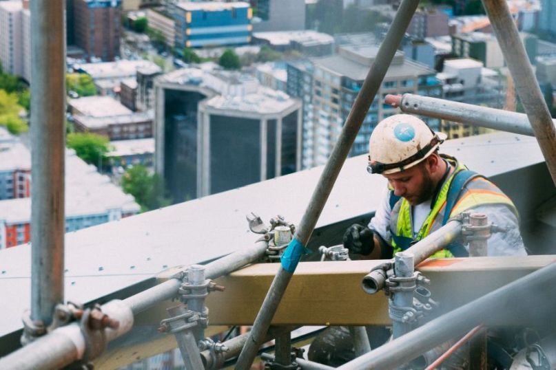 Wenn es um tragende Strukturen geht, entscheidet nicht selten das kleinste Bauteil &uuml;ber den langfristigen Erfolg eines Projekts