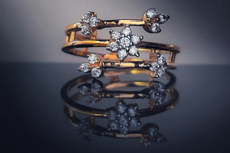 Verborgene Sch&auml;tze: Der untersch&auml;tzte Materialwert von Altschmuck f&uuml;r Ihre Baufinanzierung